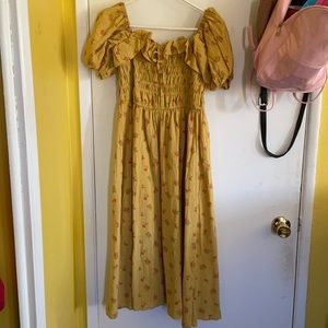 Super cute cottage core dress